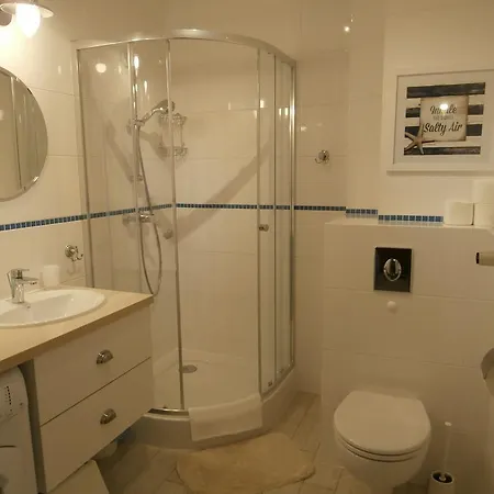 Apartament Przy Plazy 3 *
